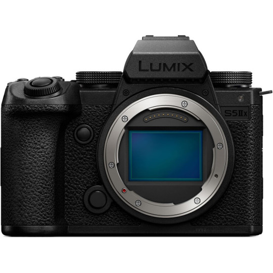 Lumix S5IIX