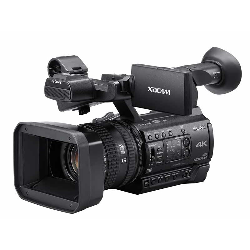 Caméscope professionnel Canon XA75 dans Caméscopes compact